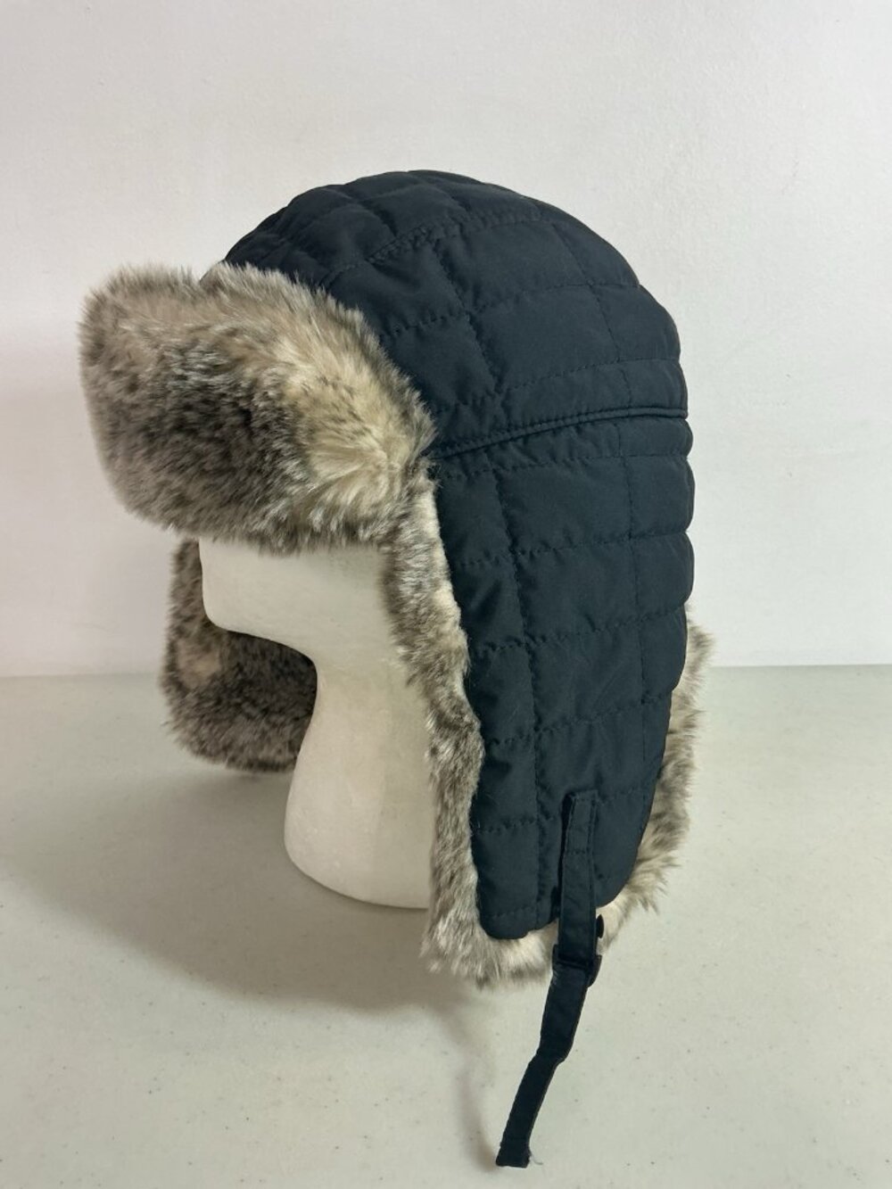 LL Bean Trapper Hat Aviator Quilted Black Womens Large